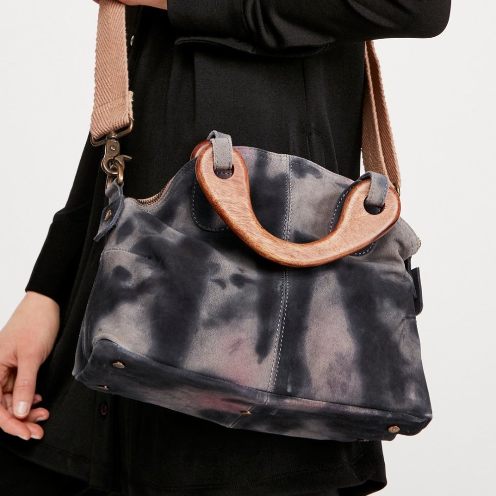 NWT Free People Tie Dye Mini Willow Bag / Blue - Picture 2 of 8